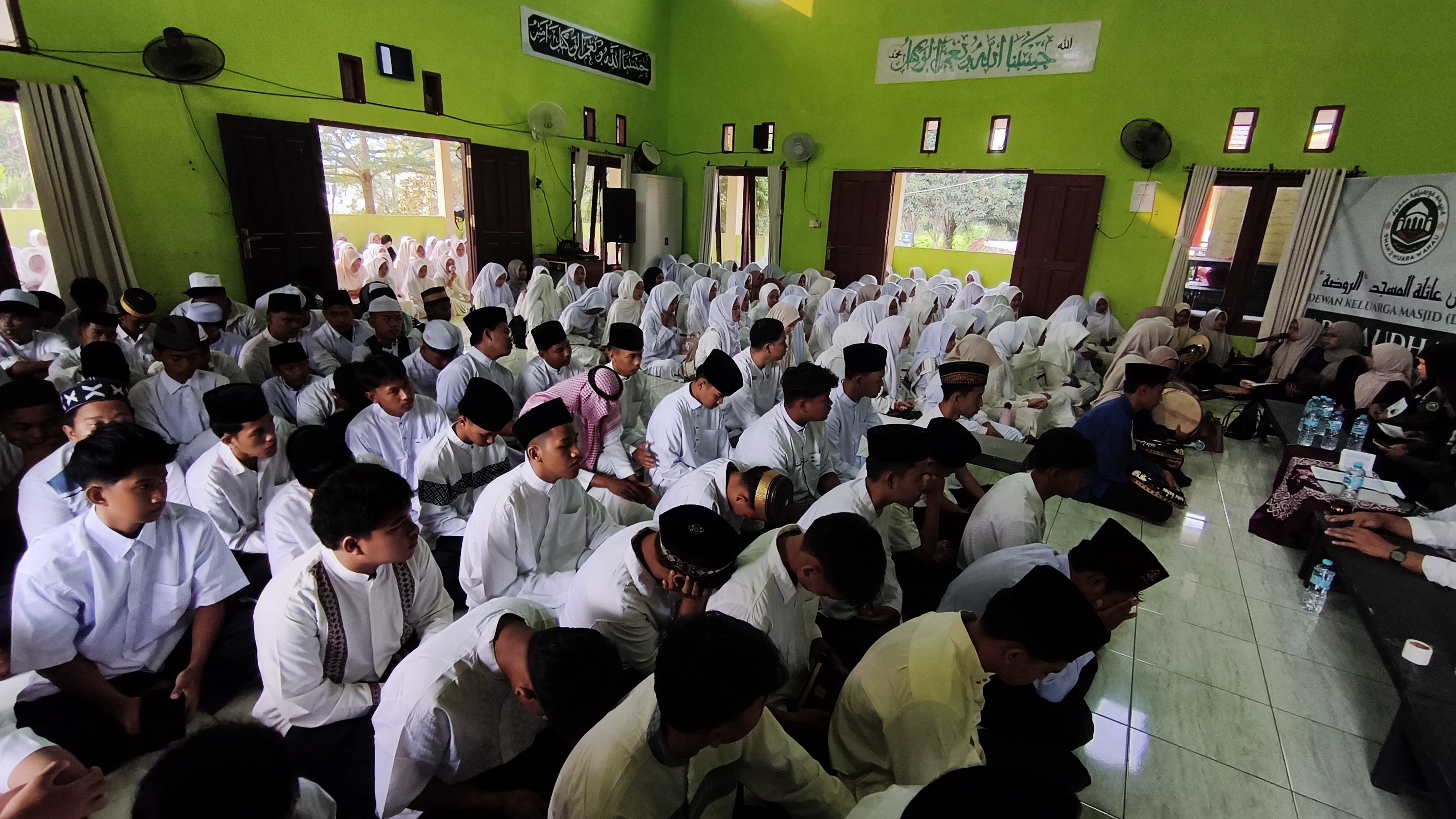 Semarak Maulid di SMA Negeri 2 Muara Wahau: Memperkuat Iman dan Mengukir Akhlak Mulia